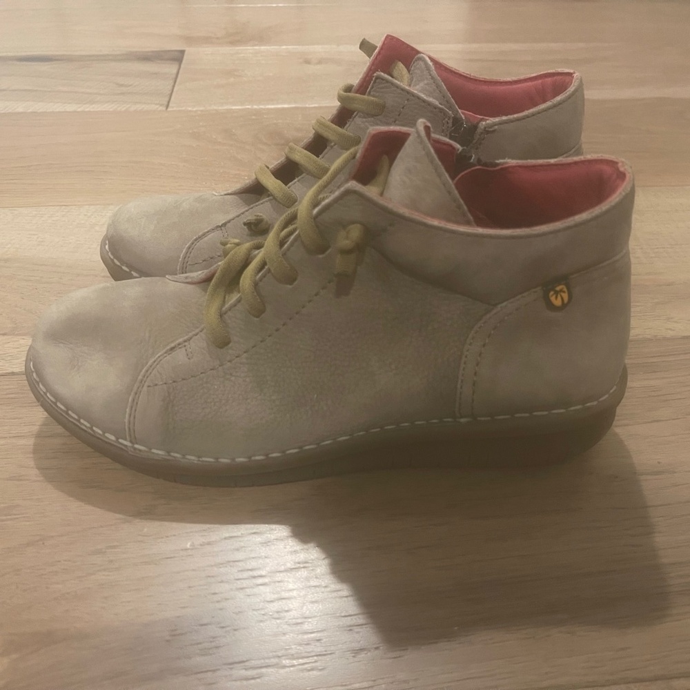 Jungla Boot
